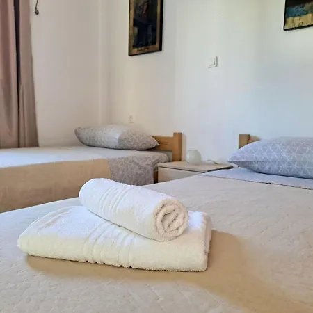 Alepou Leros Apartment *